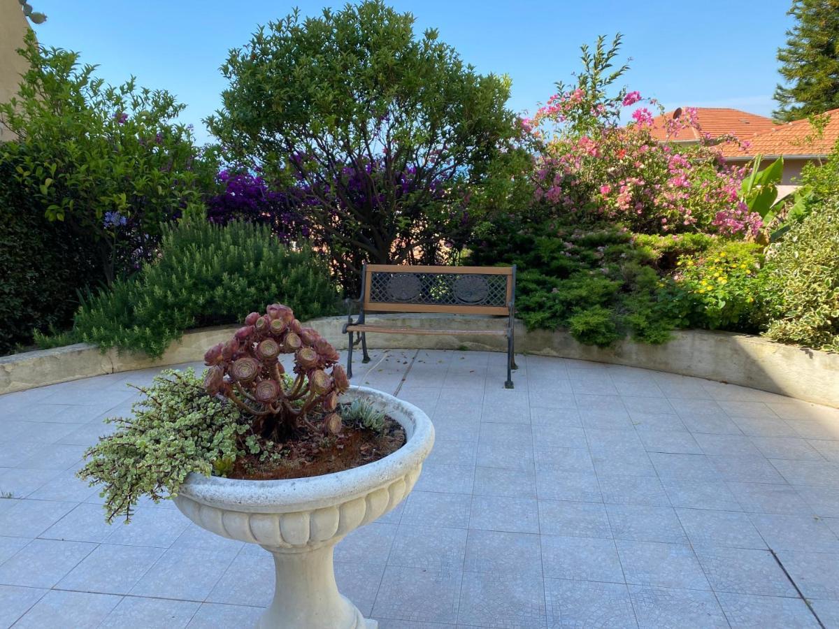 Apartamento Mansfield Vue Carte Postale Terrasse Piscine Calme Port A 200M A Pied Menton Exterior foto